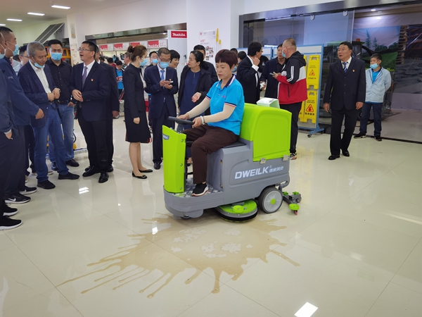 维基体育app青海首家一站式城市清洁产品超市开放