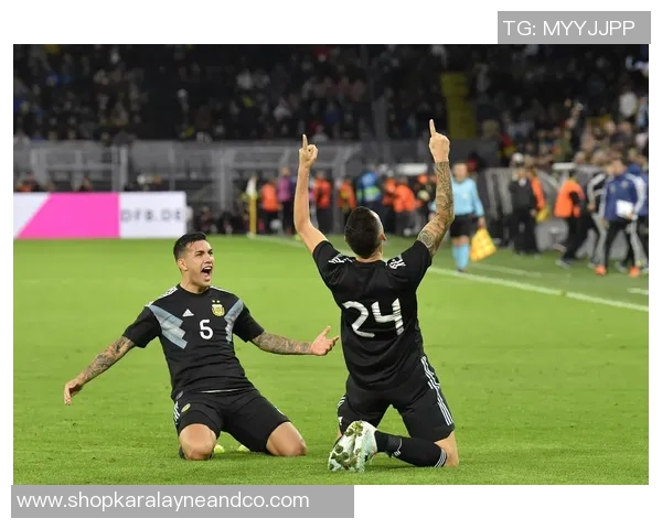 激情碰撞巴西与乌拉圭友谊赛再续经典对决展现足球魅力与友谊精神