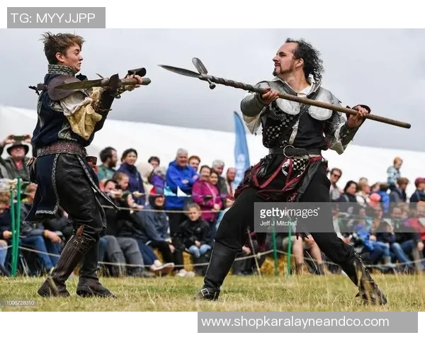 莱赫维亚与胡齐斯坦的精彩对决揭示足球战术与团队合作的魅力