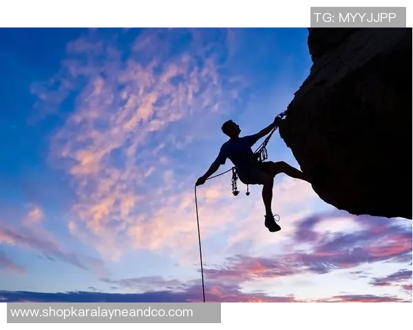 深圳滑板队的奋斗与荣耀:极限运动会背后的故事与突破历程 深圳滑板队的奋斗与荣耀:极限运动会背后的故事与突破历程