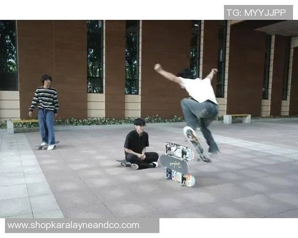 滑板文化新风尚：深入了解西安滑板队的实力与魅力