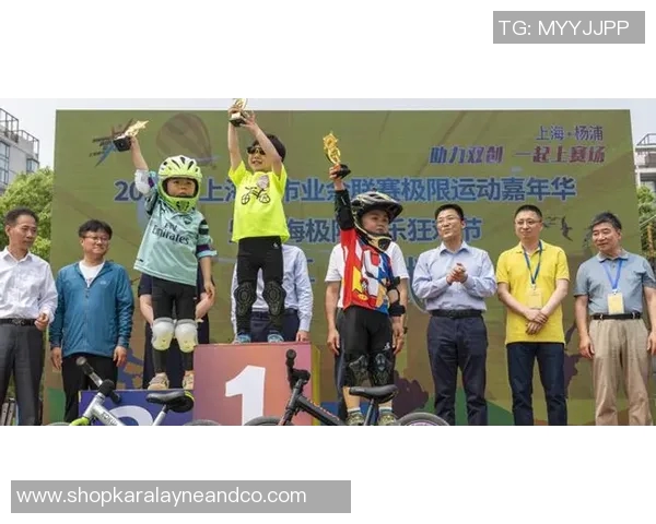 广州滑板队在极限运动嘉年华中的精彩节奏与表现点评分析 广州滑板队在极限运动嘉年华中的精彩节奏与表现点评分析